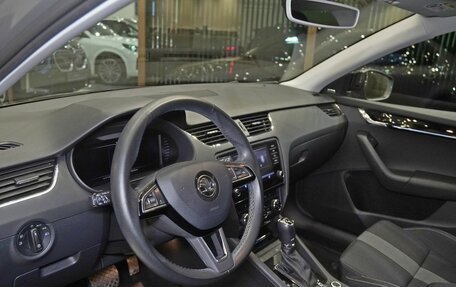 Skoda Octavia, 2019 год, 2 280 000 рублей, 9 фотография