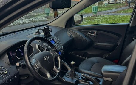 Hyundai ix35 I рестайлинг, 2010 год, 970 000 рублей, 17 фотография