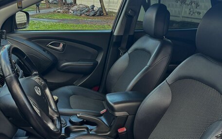 Hyundai ix35 I рестайлинг, 2010 год, 970 000 рублей, 15 фотография