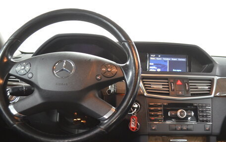 Mercedes-Benz E-Класс, 2009 год, 1 370 000 рублей, 10 фотография