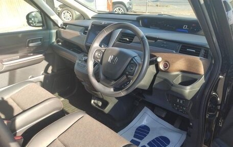 Honda Freed II, 2021 год, 1 150 000 рублей, 14 фотография