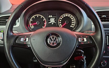 Volkswagen Polo VI (EU Market), 2016 год, 1 075 000 рублей, 11 фотография