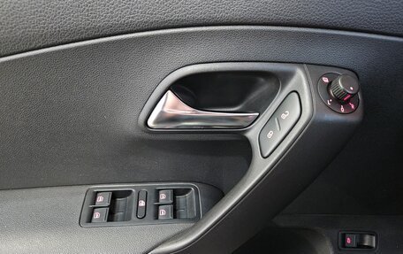 Volkswagen Polo VI (EU Market), 2016 год, 1 075 000 рублей, 16 фотография