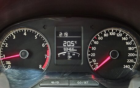 Volkswagen Polo VI (EU Market), 2016 год, 1 075 000 рублей, 10 фотография