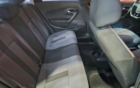 Volkswagen Polo VI (EU Market), 2016 год, 1 075 000 рублей, 13 фотография