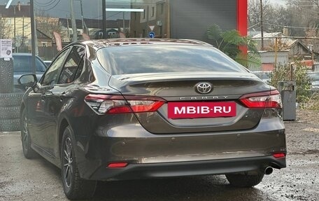 Toyota Camry, 2022 год, 2 890 000 рублей, 9 фотография