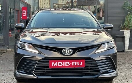 Toyota Camry, 2022 год, 2 890 000 рублей, 4 фотография