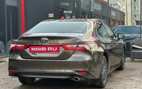 Toyota Camry, 2022 год, 2 890 000 рублей, 12 фотография