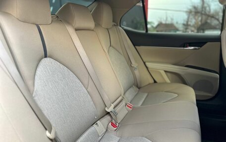 Toyota Camry, 2022 год, 2 890 000 рублей, 23 фотография