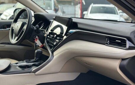 Toyota Camry, 2022 год, 2 890 000 рублей, 21 фотография