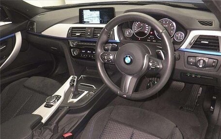 BMW 3 серия, 2016 год, 1 605 000 рублей, 8 фотография