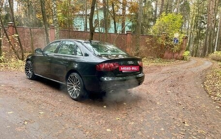 Audi A4, 2010 год, 850 000 рублей, 6 фотография