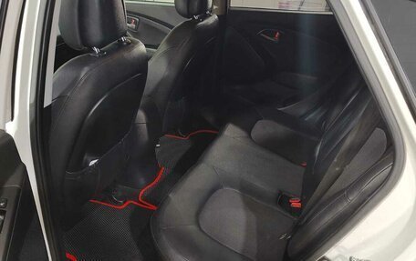 Hyundai ix35 I рестайлинг, 2013 год, 1 200 000 рублей, 9 фотография