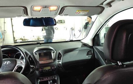 Hyundai ix35 I рестайлинг, 2013 год, 1 200 000 рублей, 11 фотография