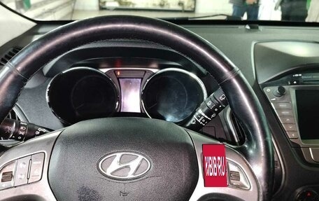 Hyundai ix35 I рестайлинг, 2013 год, 1 200 000 рублей, 12 фотография