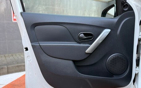 Renault Sandero II рестайлинг, 2018 год, 610 000 рублей, 18 фотография