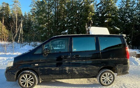 Nissan Serena II, 1999 год, 520 000 рублей, 2 фотография