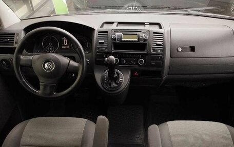 Volkswagen Caravelle T5, 2011 год, 2 110 000 рублей, 9 фотография