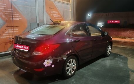 Hyundai Solaris II рестайлинг, 2012 год, 349 999 рублей, 2 фотография