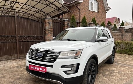 Ford Explorer VI, 2017 год, 2 490 000 рублей, 13 фотография