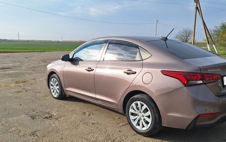 Hyundai Solaris II рестайлинг, 2019 год, 1 450 000 рублей, 2 фотография