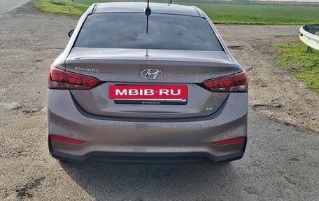 Hyundai Solaris II рестайлинг, 2019 год, 1 450 000 рублей, 4 фотография