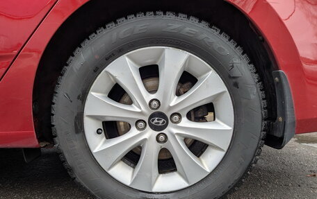 Hyundai Solaris II рестайлинг, 2016 год, 1 140 000 рублей, 17 фотография