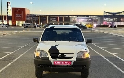 Chevrolet Niva I рестайлинг, 2017 год, 440 000 рублей, 1 фотография