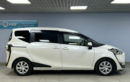 Toyota Sienta II, 2018 год, 1 699 000 рублей, 8 фотография