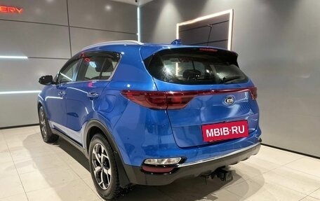 KIA Sportage IV рестайлинг, 2019 год, 2 200 000 рублей, 3 фотография