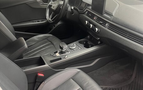 Audi A4, 2017 год, 1 850 000 рублей, 14 фотография