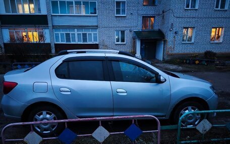 Renault Logan II, 2014 год, 650 000 рублей, 2 фотография