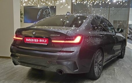 BMW 3 серия, 2019 год, 3 790 000 рублей, 2 фотография