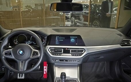 BMW 3 серия, 2019 год, 3 790 000 рублей, 10 фотография