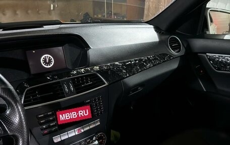 Mercedes-Benz C-Класс, 2011 год, 1 400 000 рублей, 10 фотография