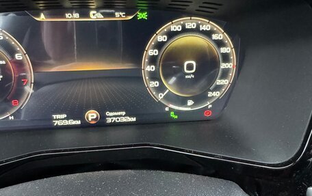 Geely Tugella FY11, 2023 год, 3 300 000 рублей, 8 фотография