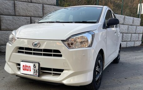 Daihatsu Mira e:S II, 2019 год, 580 000 рублей, 4 фотография