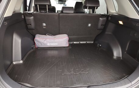 Toyota RAV4, 2021 год, 4 350 000 рублей, 7 фотография