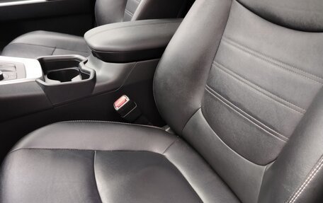 Toyota RAV4, 2021 год, 4 350 000 рублей, 6 фотография