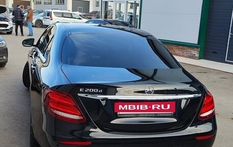 Mercedes-Benz E-Класс, 2019 год, 1 899 000 рублей, 4 фотография