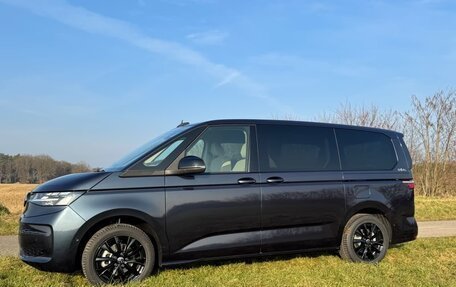 Volkswagen Multivan, 2025 год, 8 402 100 рублей, 8 фотография