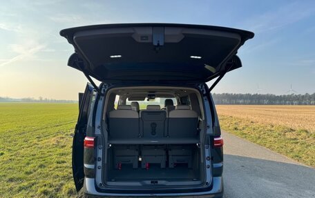 Volkswagen Multivan, 2025 год, 8 402 100 рублей, 9 фотография