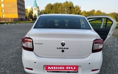 Renault Logan II, 2017 год, 470 000 рублей, 3 фотография