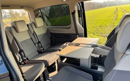 Volkswagen Multivan, 2025 год, 8 402 100 рублей, 12 фотография