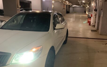 Skoda Octavia, 2012 год, 850 000 рублей, 2 фотография