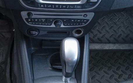 Renault Megane III, 2010 год, 700 000 рублей, 10 фотография