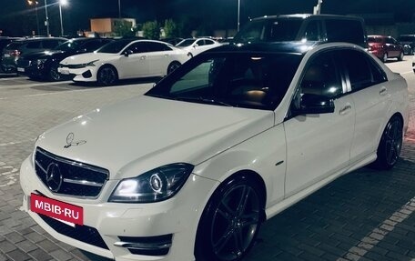 Mercedes-Benz C-Класс, 2011 год, 1 248 000 рублей, 4 фотография