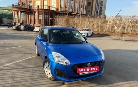 Suzuki Swift V, 2017 год, 890 000 рублей, 3 фотография