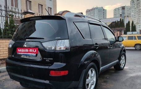 Mitsubishi Outlander III рестайлинг 3, 2008 год, 650 000 рублей, 2 фотография