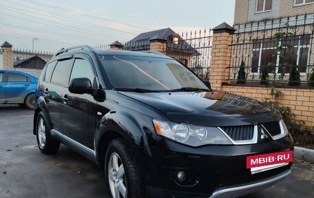 Mitsubishi Outlander III рестайлинг 3, 2008 год, 650 000 рублей, 5 фотография